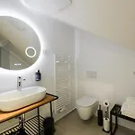 Hotel apartamentowy Hisa Barbara 4*