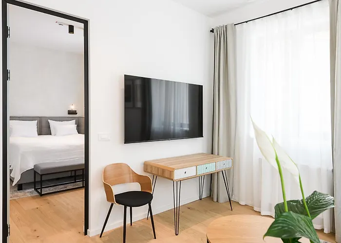 Hisa Barbara 4* צליה